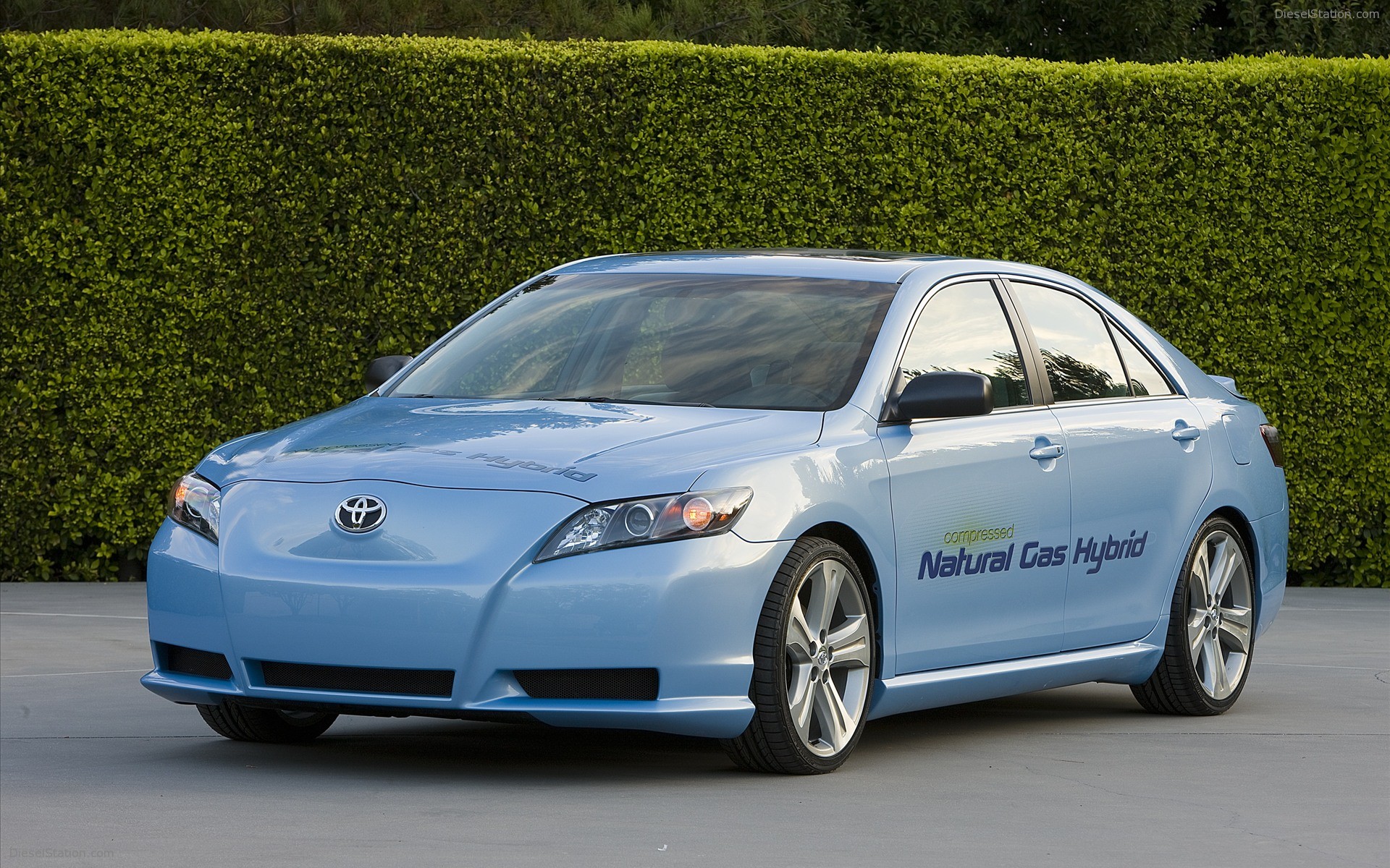 Toyota Camry Hybrid Concept 2009